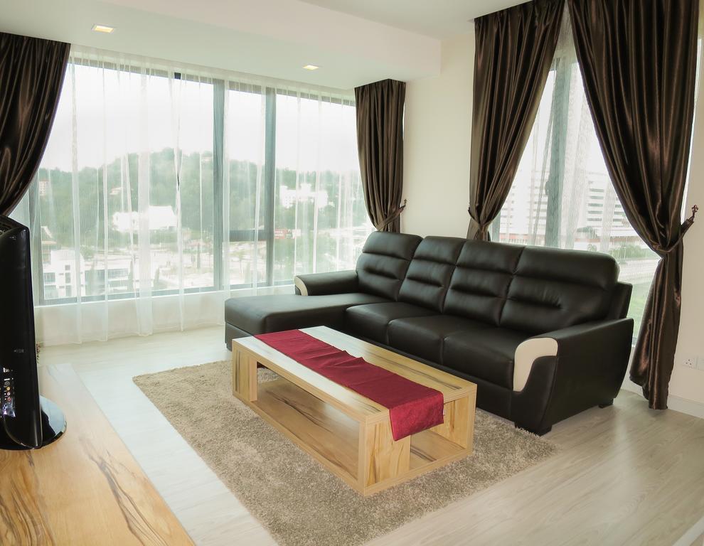 Cosy Modern Apartment コタキナバル エクステリア 写真